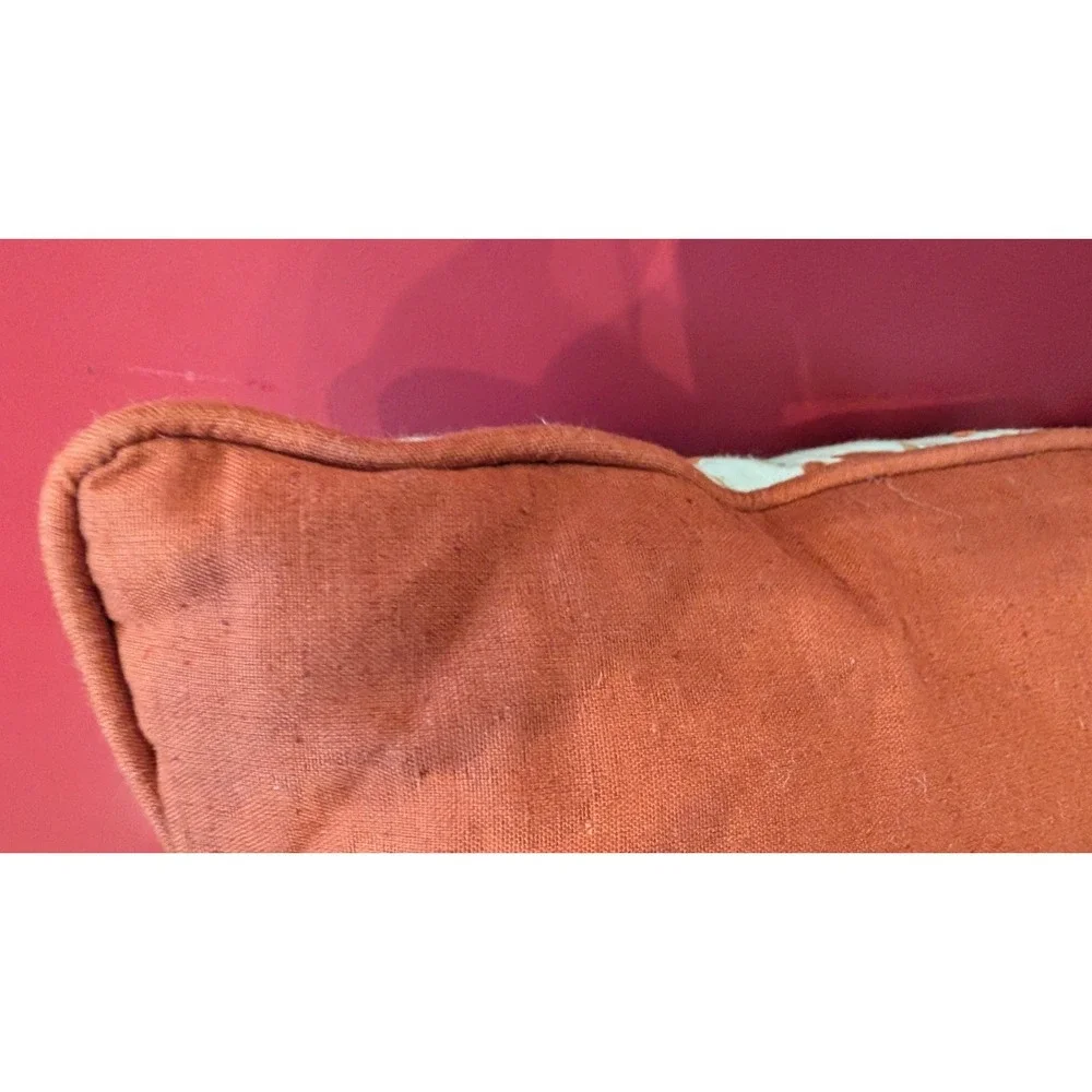 Set Of 2 Pier 1 EmbroideredHummingbird Tree Throw Pillows Gold‎ Brown Red 17